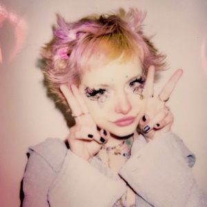 Meet your Posher, Ella